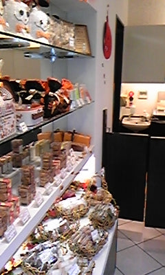 マザーリーフのケーキ工房に行ってきました!