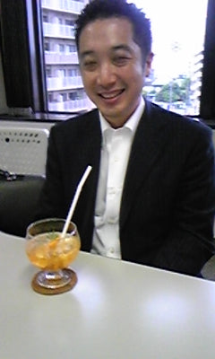 楽天のディンブラショップ・店長の水上浩一さん・新刊本
