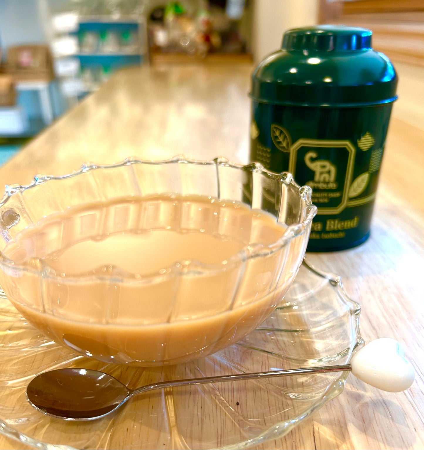 オリジナルミルクティーブレンド（缶入り紅茶）