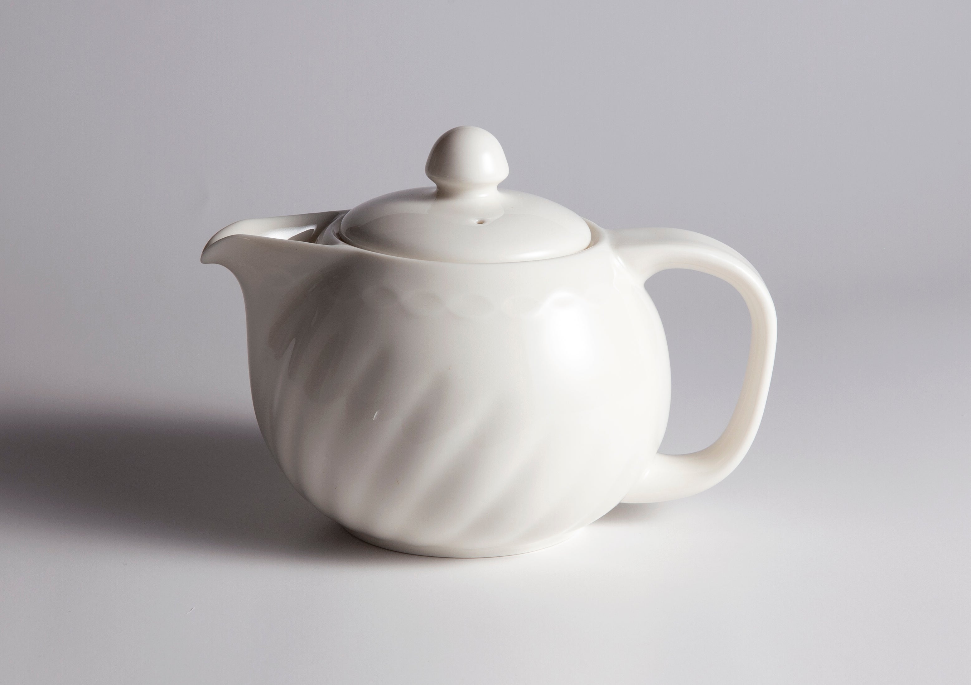 紅茶専門店ディンブラ オリジナルティーポット | 【紅茶専門店